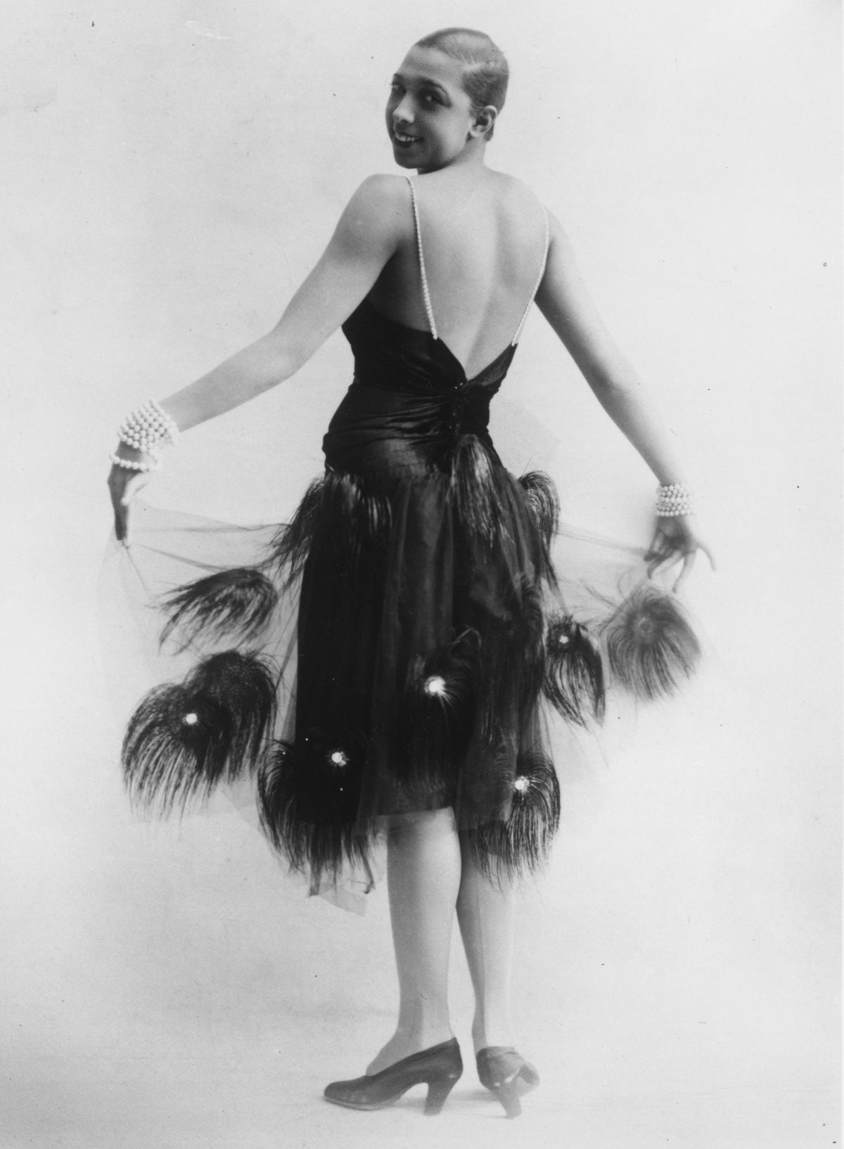 Josephine Baker, African American Entertainer, KOLUMN Magazine, KOLUMN