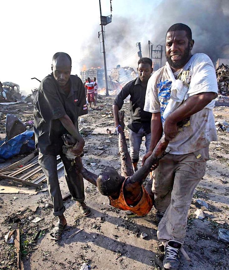 Mogadishu truck bomb: 500 casualties in Somalia’s worst terrorist attack | The Guardian
