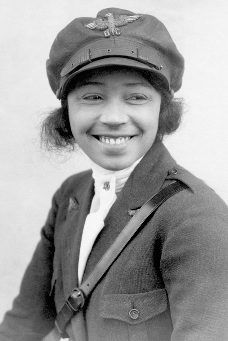 The first black woman aviator had to leave the U.S. in order to achieve her dreams | Timeline