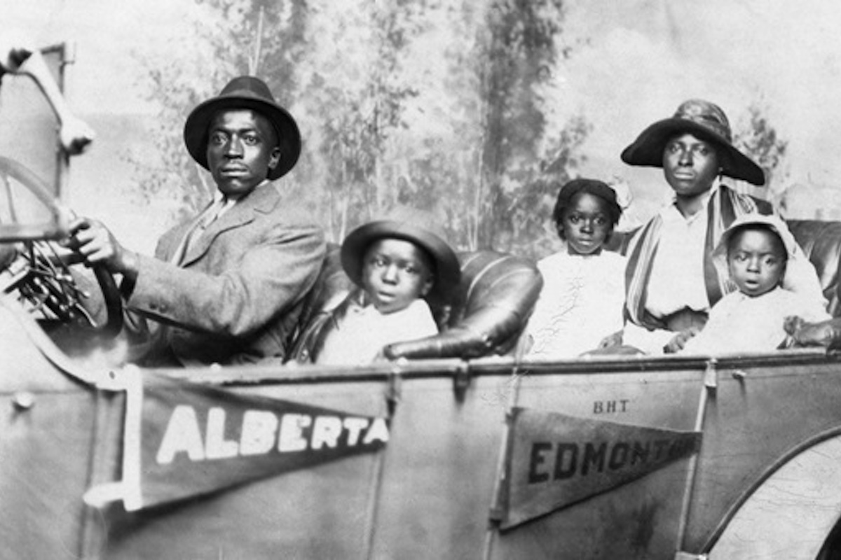 Small Alberta village honours founding families for Black History Month | Global News