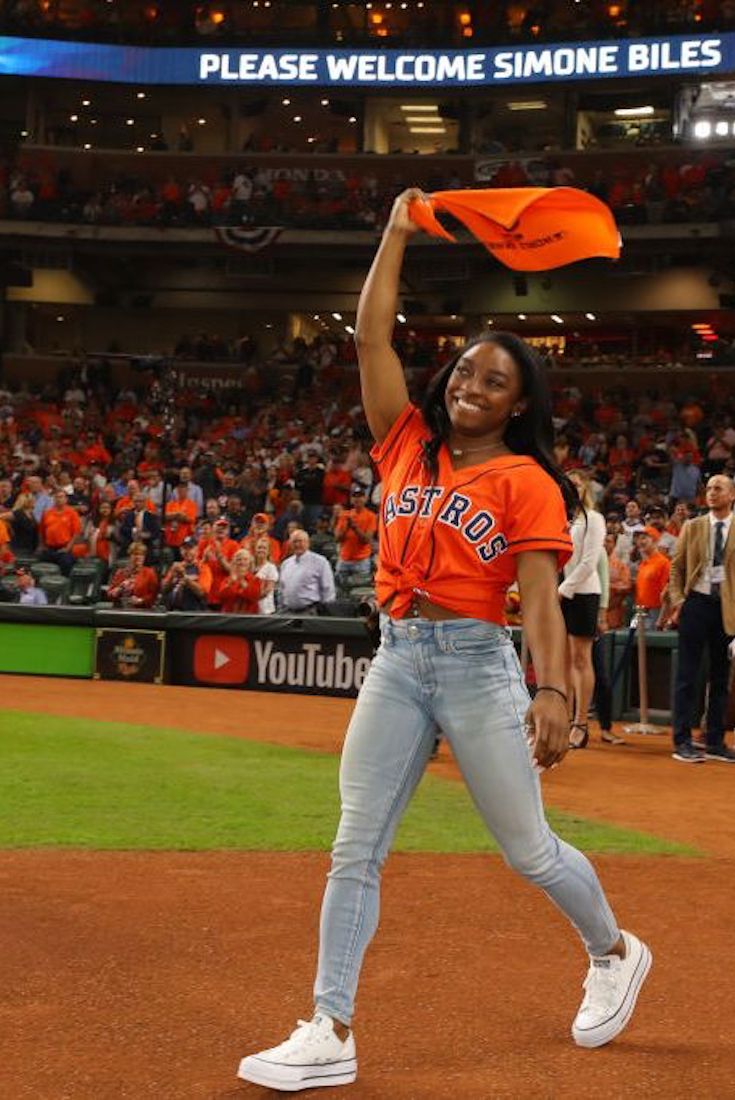 Cancel The World Series, Simone Biles’s First Pitch Just Won Everything | ELLE