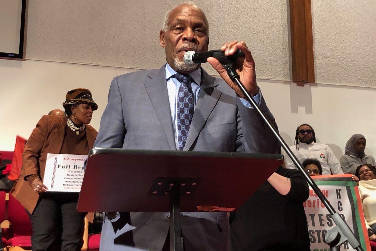 Danny Glover, national activists converge on Evanston as city funds reparations with cannabis tax | Chicago Sun Times