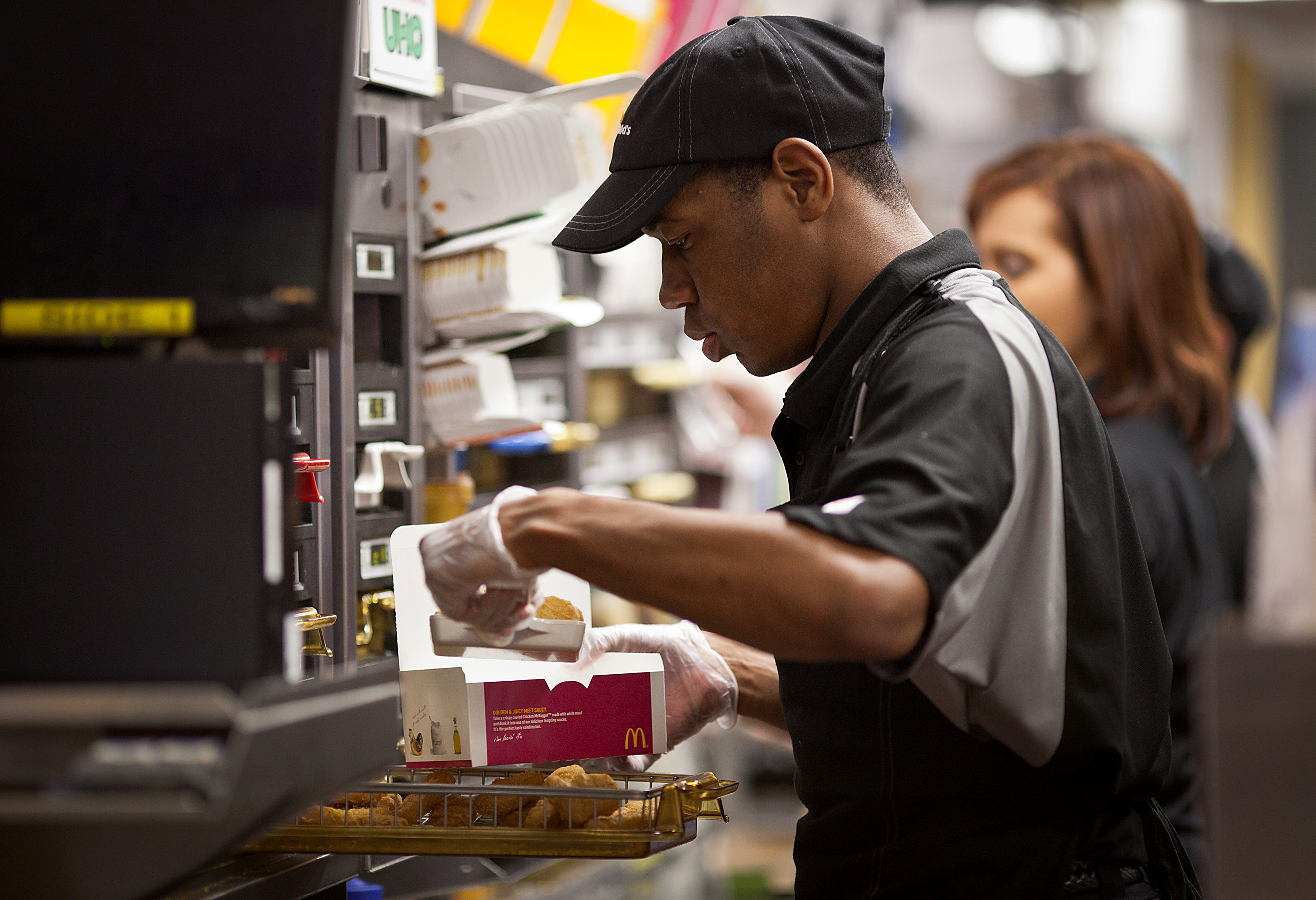 How I Get By: A Week in the Life of a McDonald’s Cashier | Vice