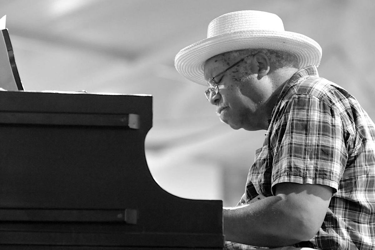 Ellis Marsalis, jazz pianist and father to Wynton and Branford, dies aged 85 | The Guardian