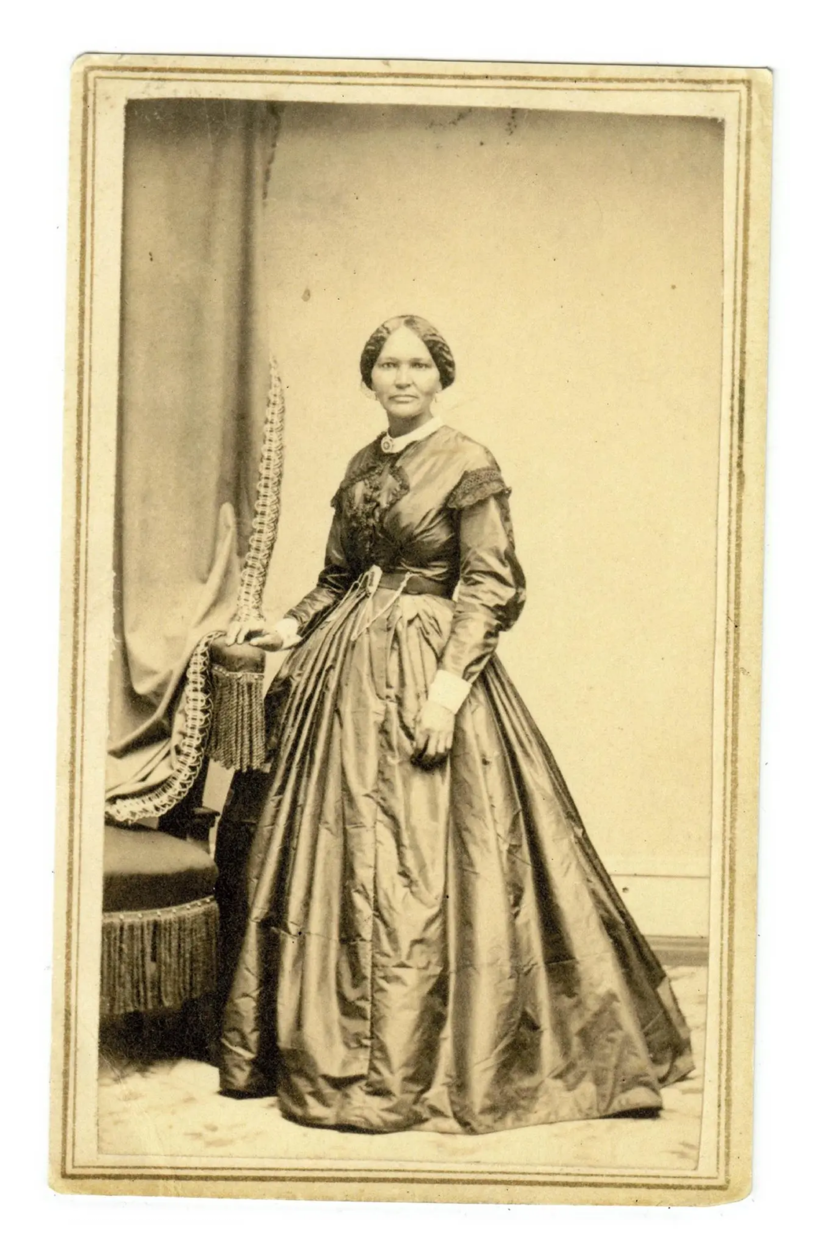 Elizabeth Keckley and Ann Lowe, Elizabeth Keckley, Ann Lowe, KOLUMN, African American News, Black News, African American Journalism, Black Journalism, African American History, Black History, African American Art, Black Art, African American Music, Black Music, African American Wealth, Black Wealth, African American Education, Black Education, Historic Black University or College, HBCU